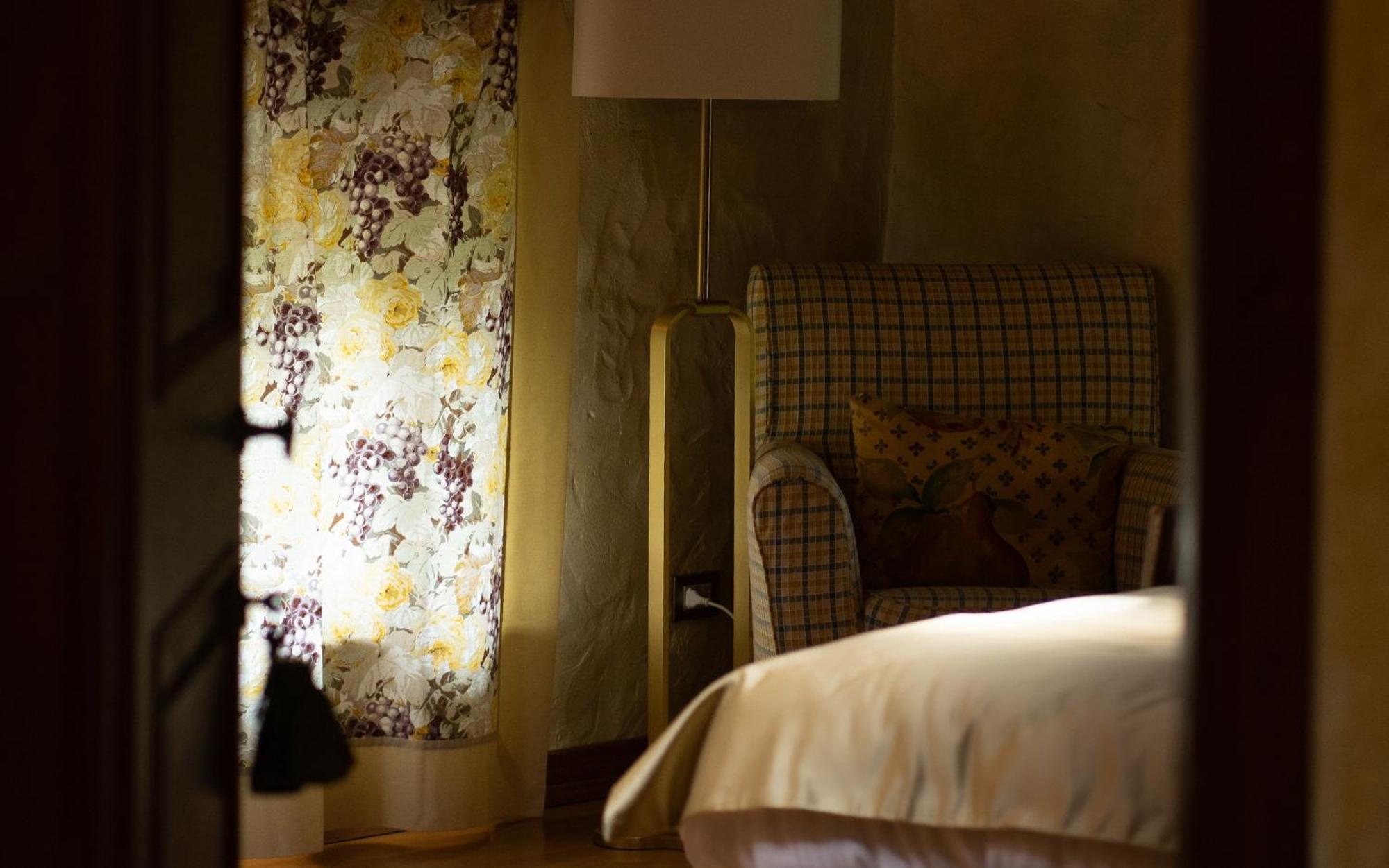 Relais La Magioca -Adults Only- Bed & Breakfast Неграр Екстериор снимка